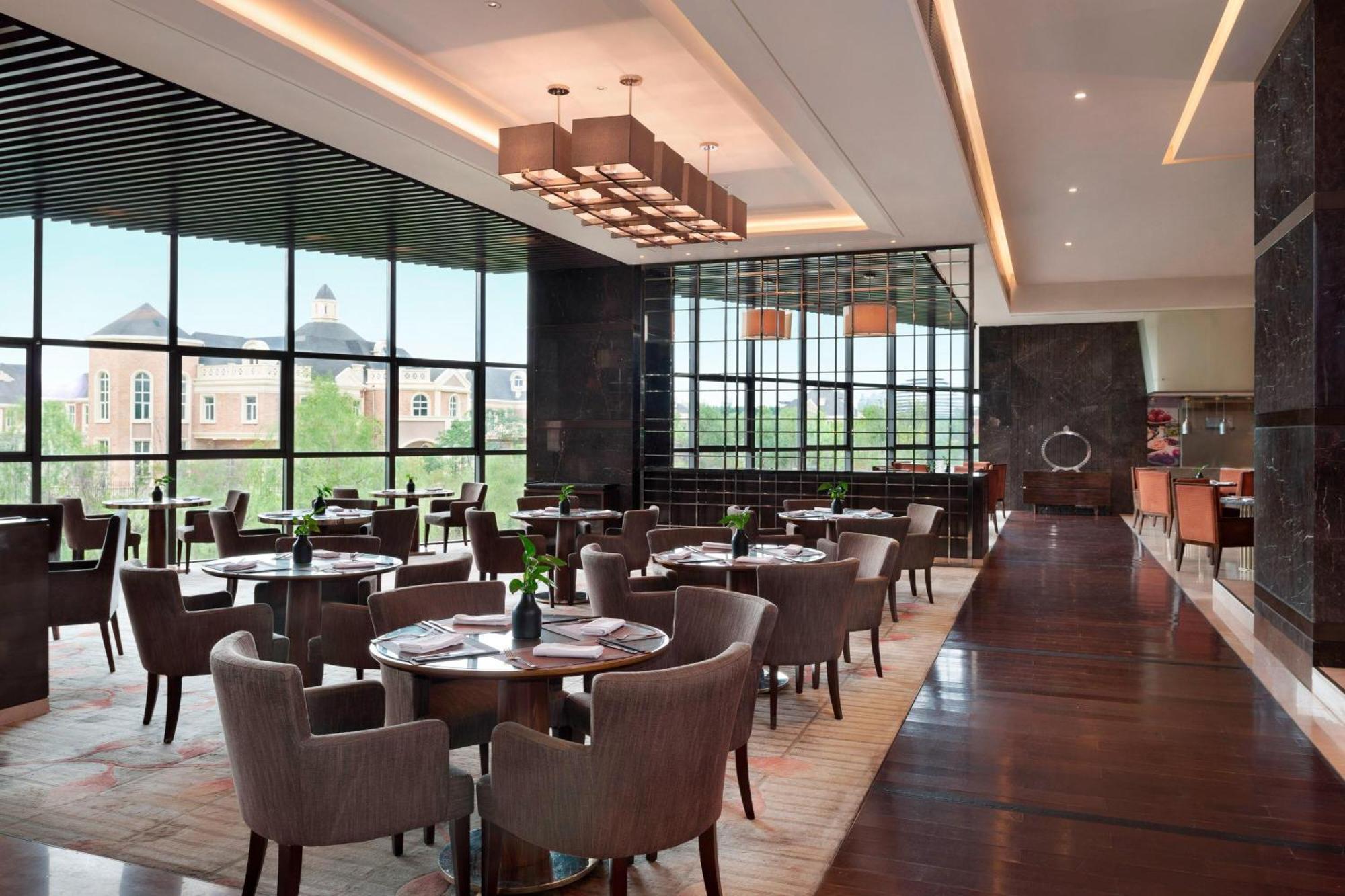 Sheraton Changchun Jingyuetan Hotel Buitenkant foto