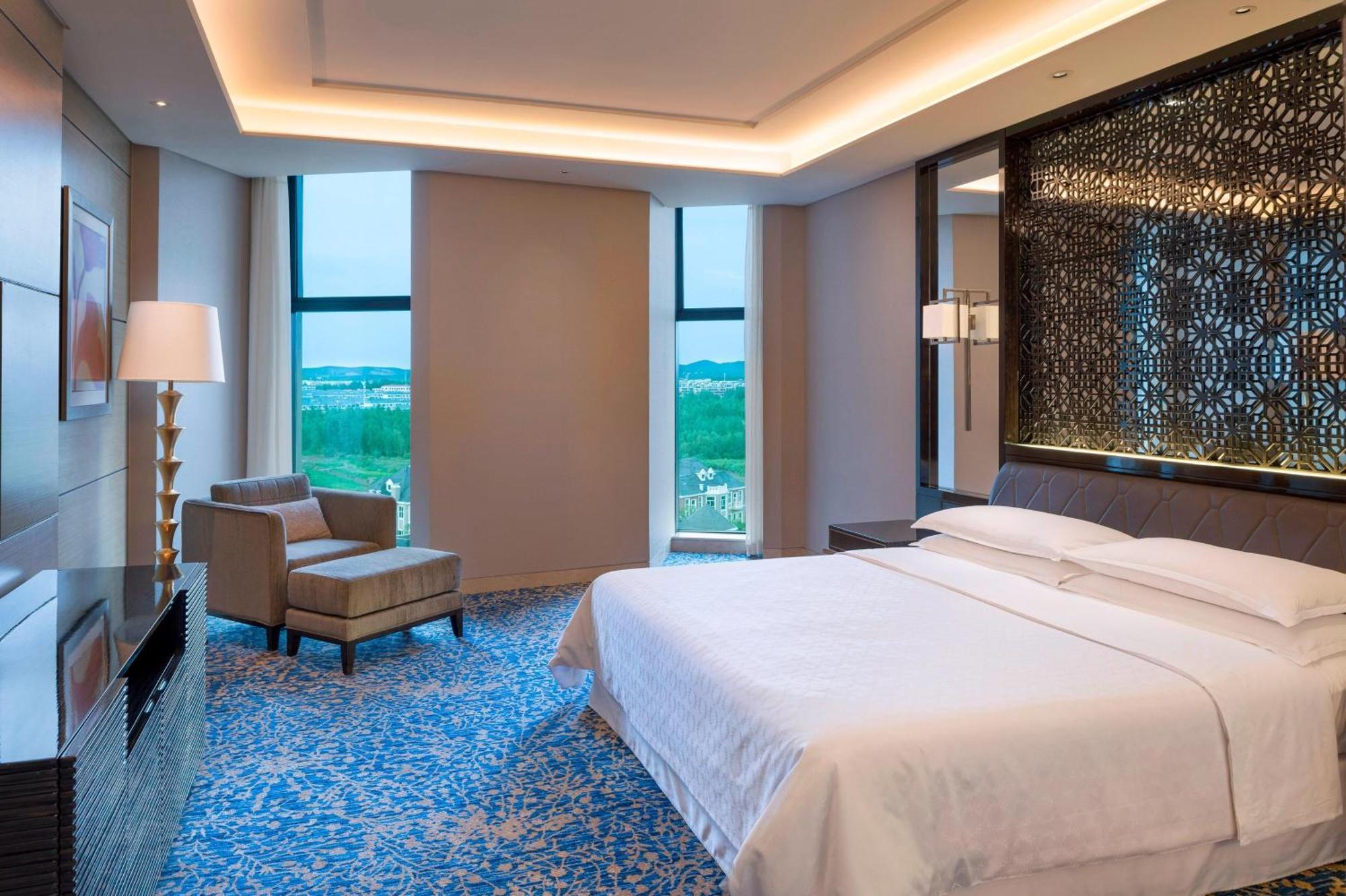 Sheraton Changchun Jingyuetan Hotel Buitenkant foto