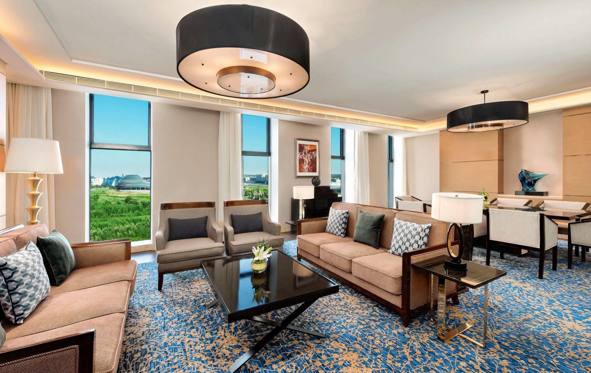 Sheraton Changchun Jingyuetan Hotel Buitenkant foto