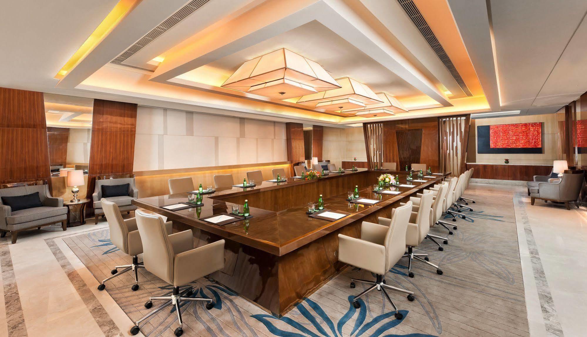 Sheraton Changchun Jingyuetan Hotel Buitenkant foto